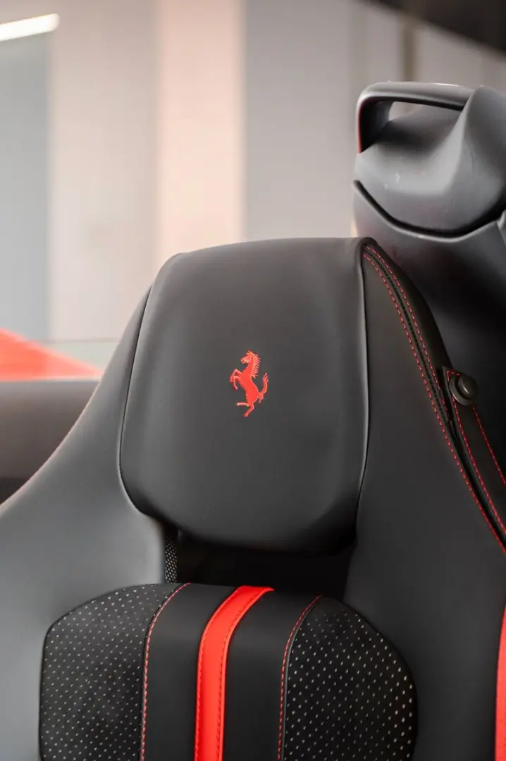 812 GTS  LIFT  CARBON RACING SEATS FULL PPF