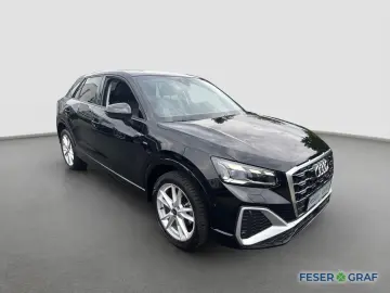Q2 S line 35 TFSI S tronic Matrix Panorama Navi