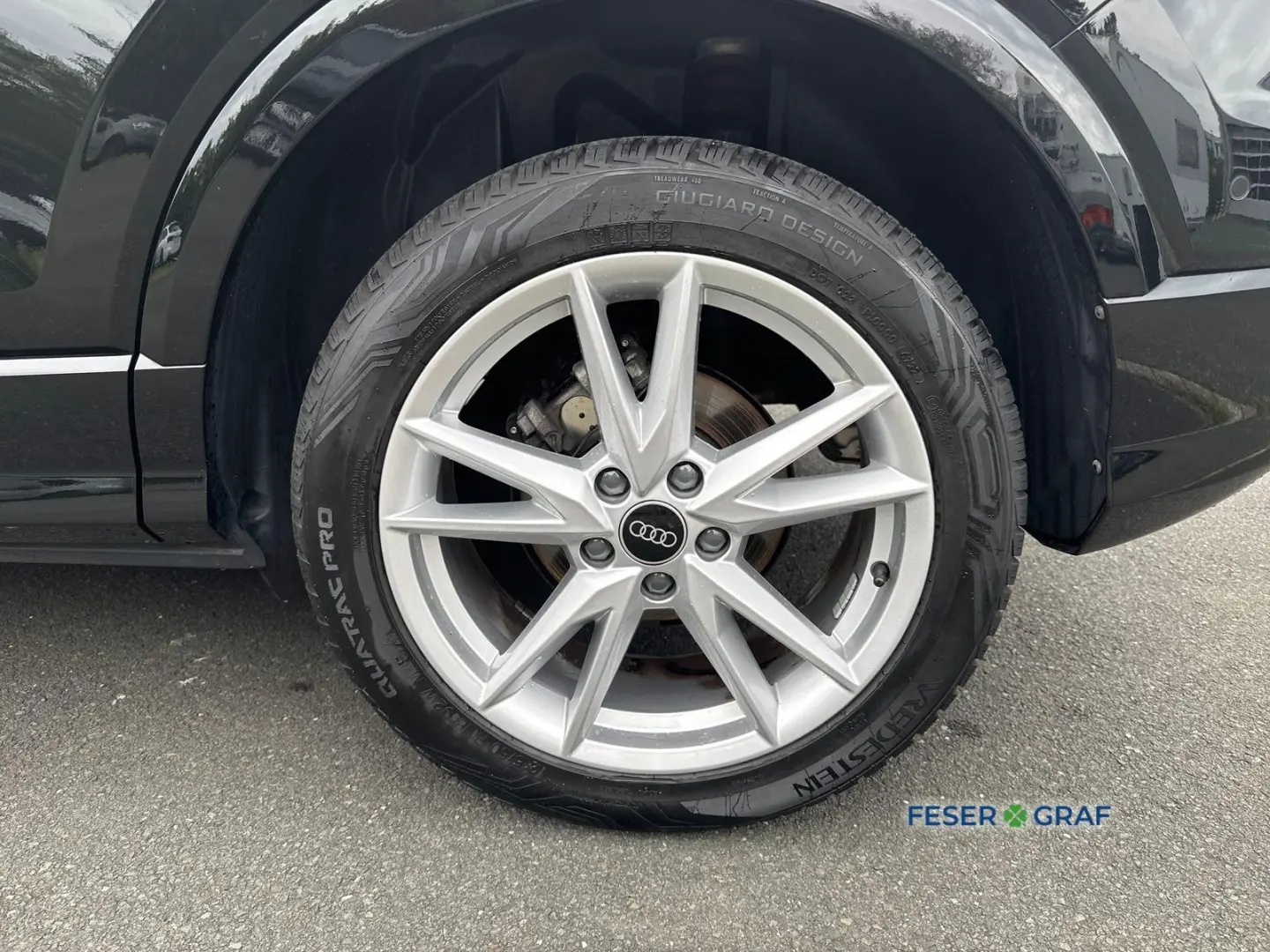 Q2 S line 35 TFSI S tronic Matrix Panorama Navi