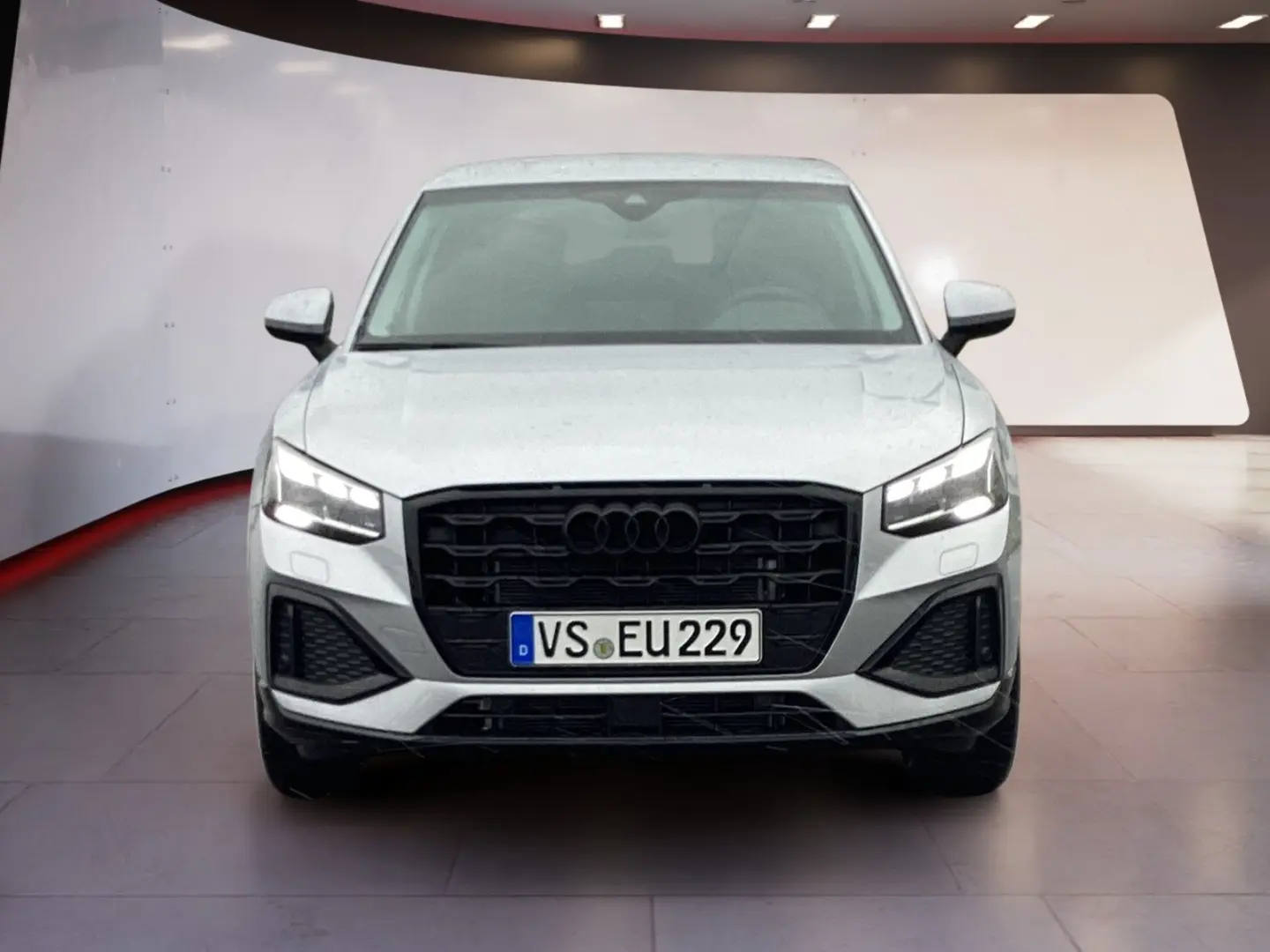 Q2 35 1.5 TFSI S-tronic advanced AHK Matrix