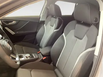 Q2 35 1.5 TFSI S-tronic advanced AHK Matrix