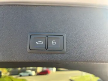 Q2 35 1.5 TFSI S-tronic advanced AHK Matrix