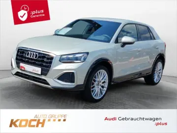 Q2 35 TFSI S-Tronic advanced  EA8  19   Matrix