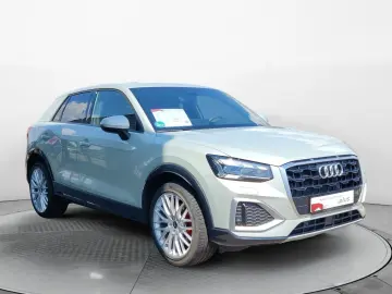 Q2 35 TFSI S-Tronic advanced  EA8  19   Matrix