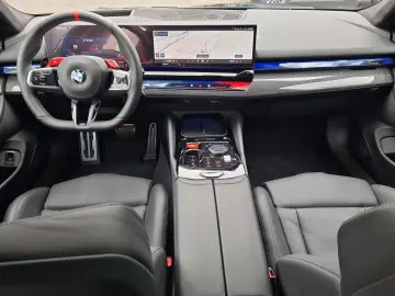 BMW M5 Lim. DrivAssistPro Confort Fast Charge