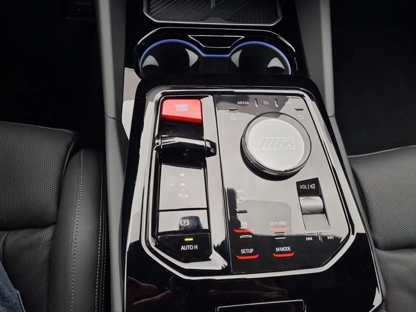 BMW M5 Lim. DrivAssistPro Confort Fast Charge