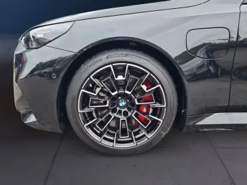 BMW M5 Lim. DrivAssistPro Confort Fast Charge