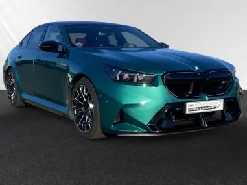 BMW M5 Limuzina MDriver'sPackage AHK