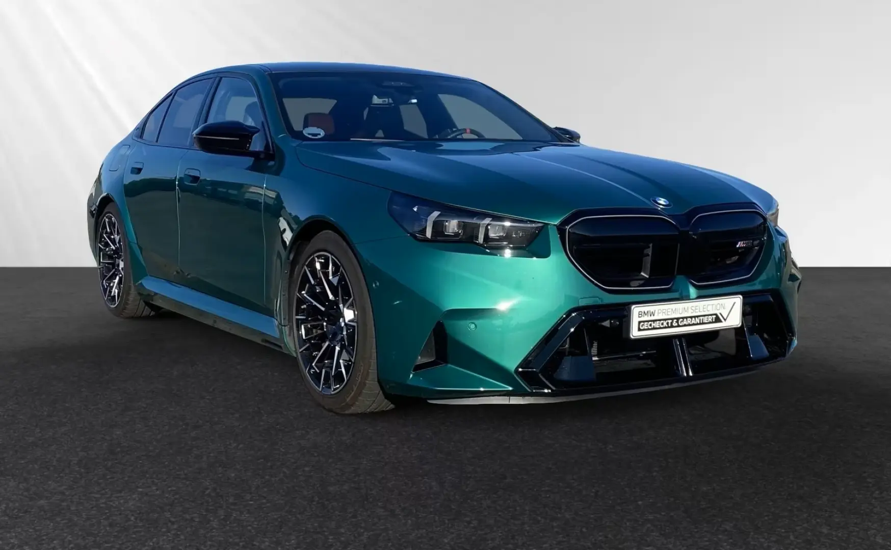 BMW M5 Limuzina MDriver'sPackage AHK