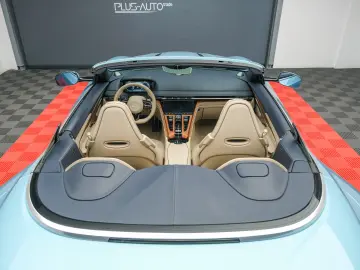 Aston Martin DB12 Volante Caribbean Blue Pearl 2