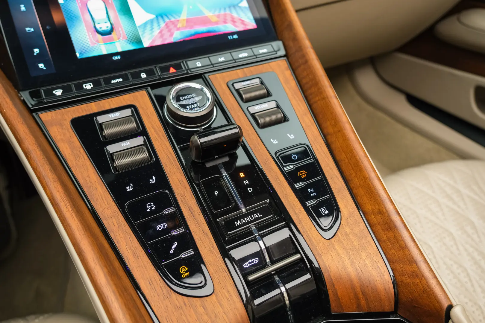 Aston Martin DB12 Volante Caribbean Blue Pearl 2