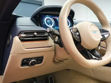 Aston Martin DB12 Volante Caribbean Blue Pearl 2
