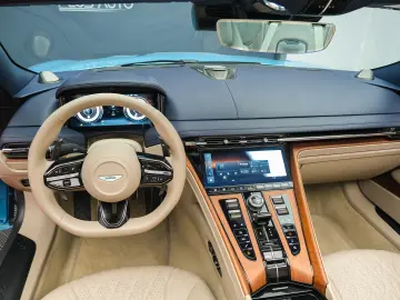 Aston Martin DB12 Volante Caribbean Blue Pearl 2