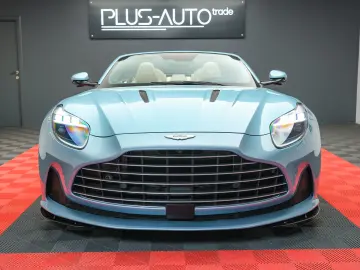 Aston Martin DB12 Volante Caribbean Blue Pearl 2