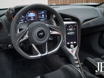 750S Coupe Senna Racing Seats Lift