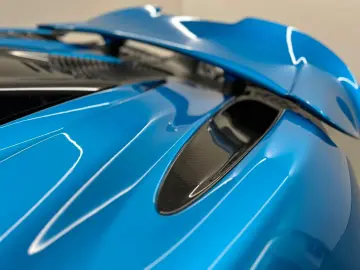750S   SENNA Seats   Harness Bar   Carbon Fibre