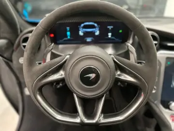 750S   SENNA Seats   Harness Bar   Carbon Fibre