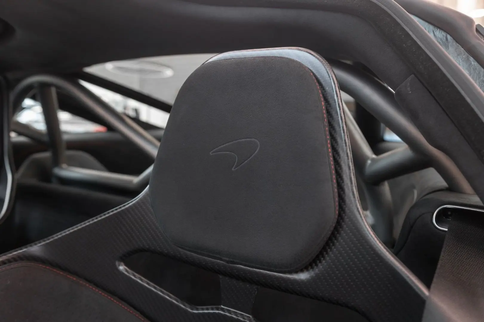 750S Coupe - Senna Seats - Carbon - Track Brakes