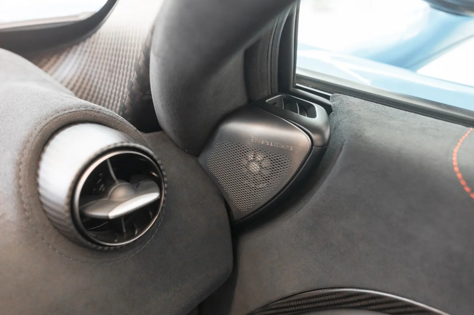 750S Coupe - Senna Seats - Carbon - Track Brakes