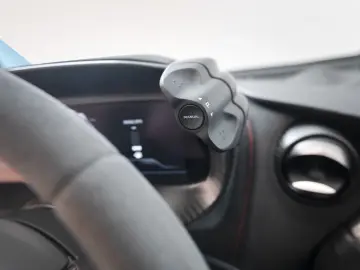 750S Coupe - Senna Seats - Carbon - Track Brakes