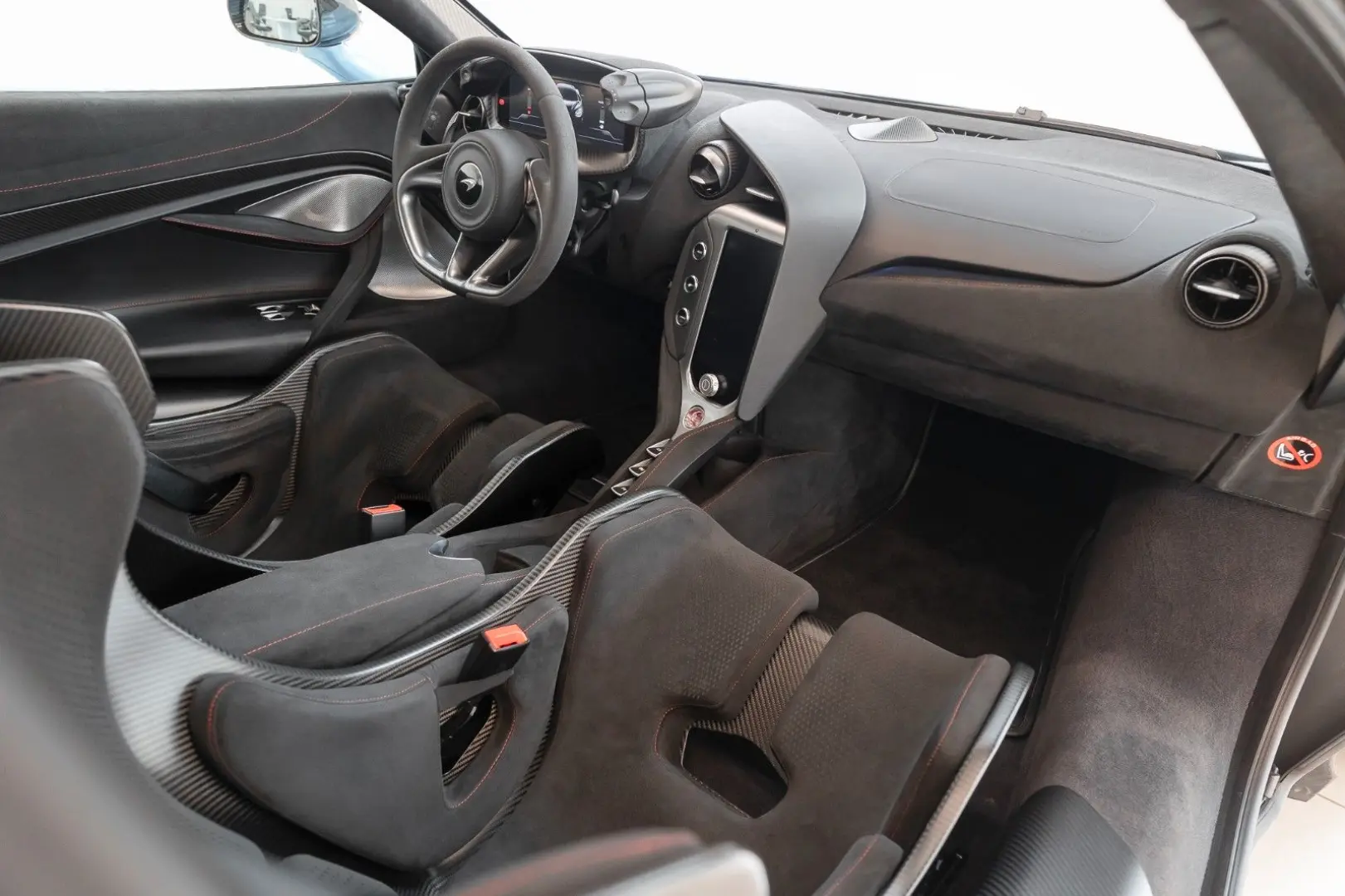 750S Coupe - Senna Seats - Carbon - Track Brakes