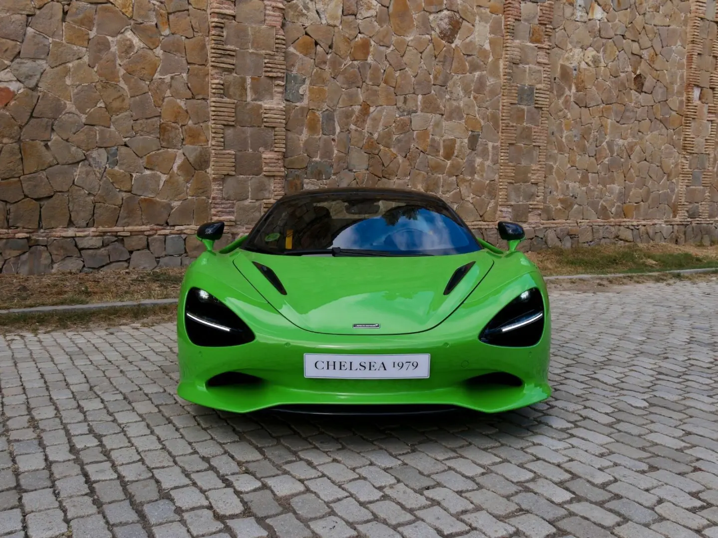 750S Spider Bowers Carbon Pack Ext