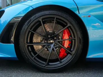 750S I MSO Paint I Senna Seats I Neupreis 379.00