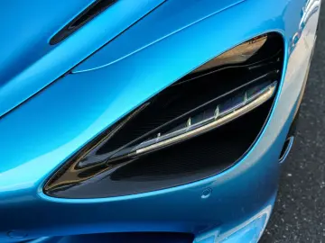 750S I MSO Paint I Senna Seats I Neupreis 379.00