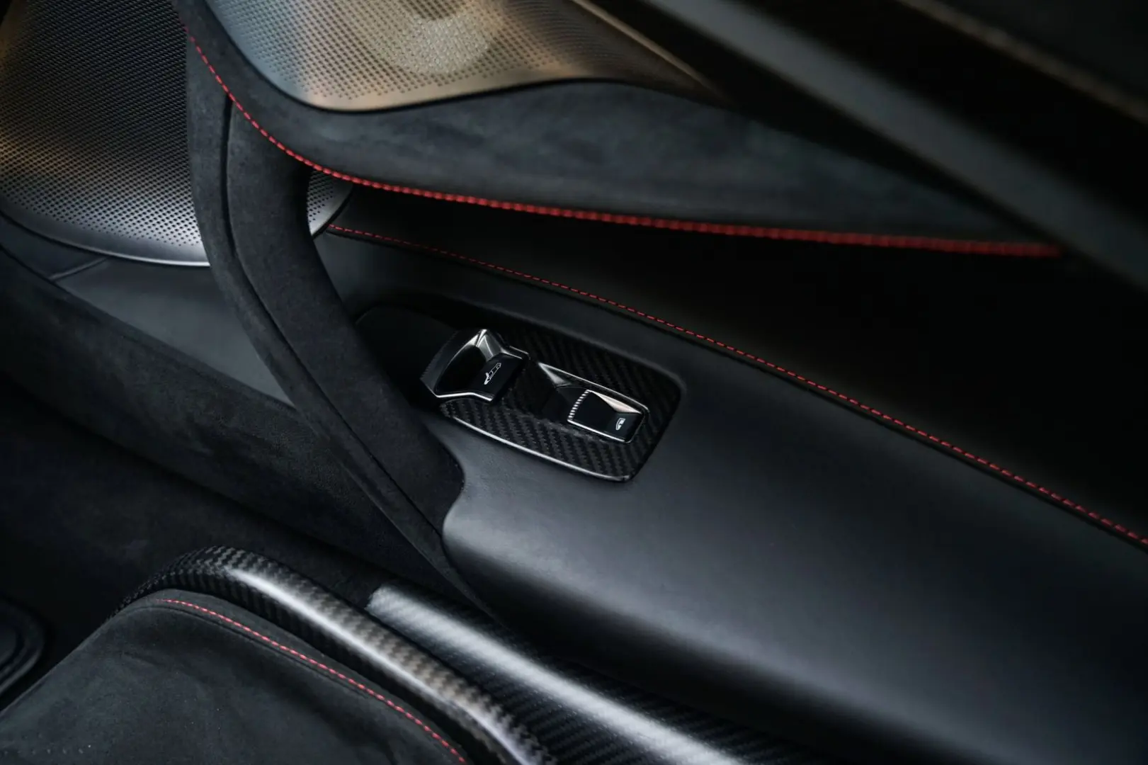 750S I MSO Paint I Senna Seats I Neupreis 379.00