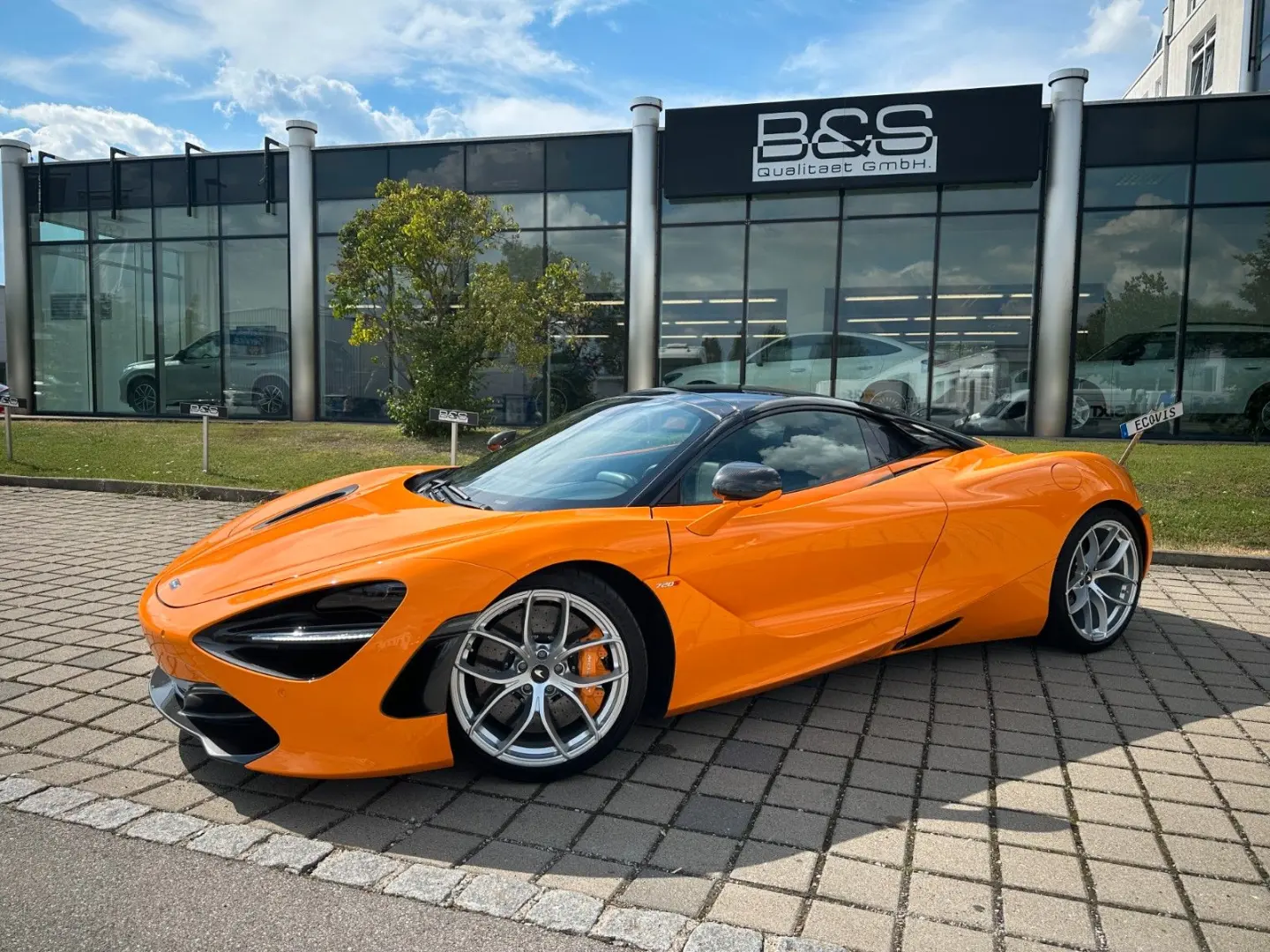 720S SPIDER PERFOR. PLUS.KERAMIK CARBON LIFT B&W