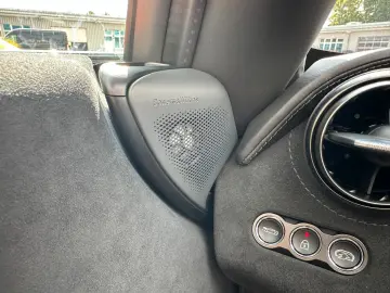 720S SPIDER PERFOR. PLUS.KERAMIK CARBON LIFT B&W