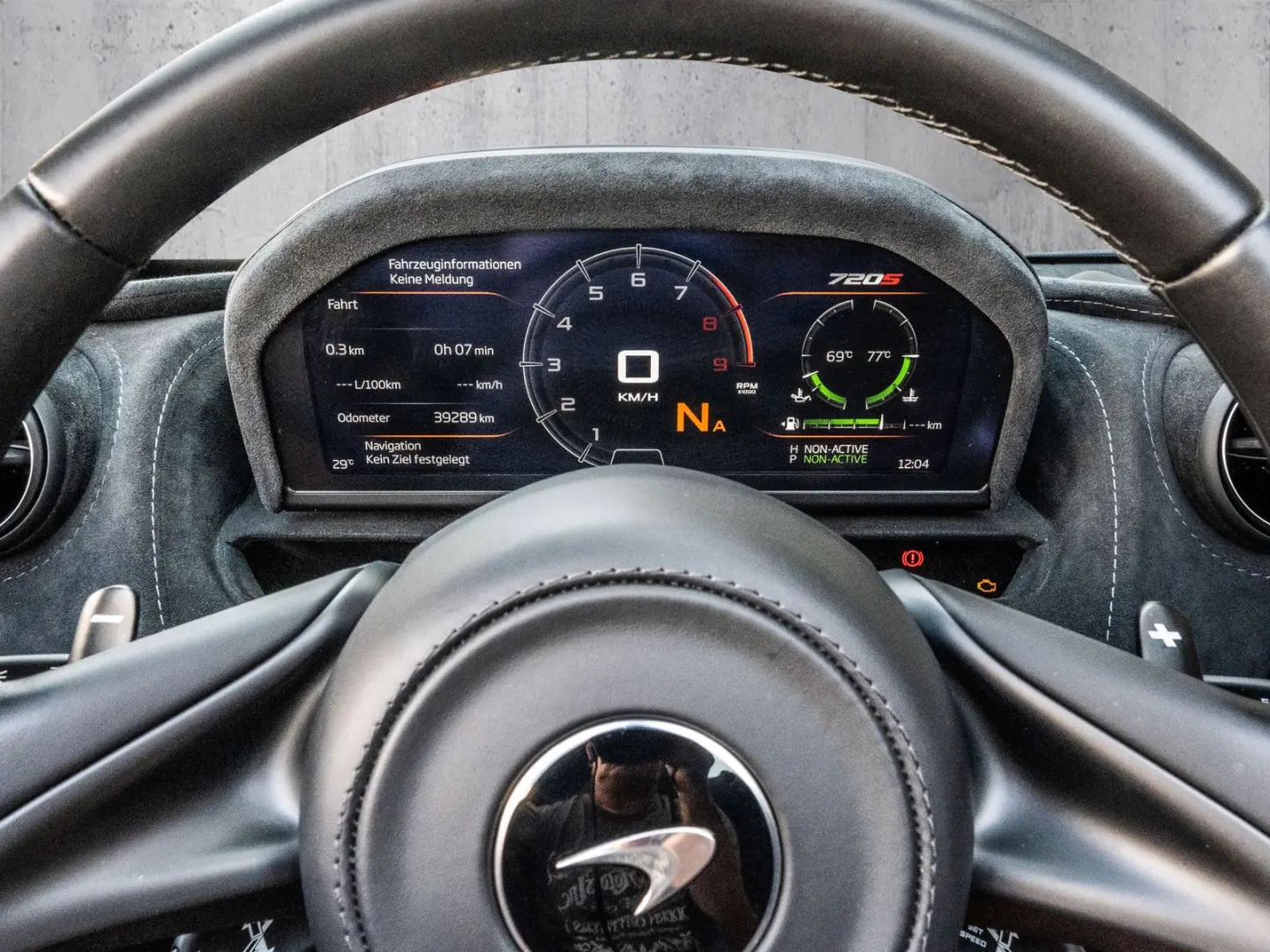 720S Spider Glacier White  Lifting System
