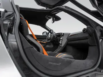 720S Coupé   Performance Plus   Carbon Fibre
