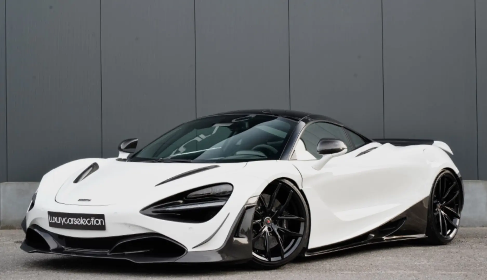 720S NOVITEC Coupé  CERAMIC CARBON LIFT CAMERA