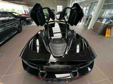 720S 4.0 Coupe Carbon Lift SportAGA Active Aero