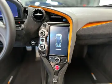 720S   Carbon Fibre Ext. & Int.   TrackTelemetry