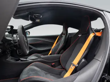 Artura   Performance   Heated Comfort Seats