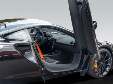 Artura   Performance   Heated Comfort Seats