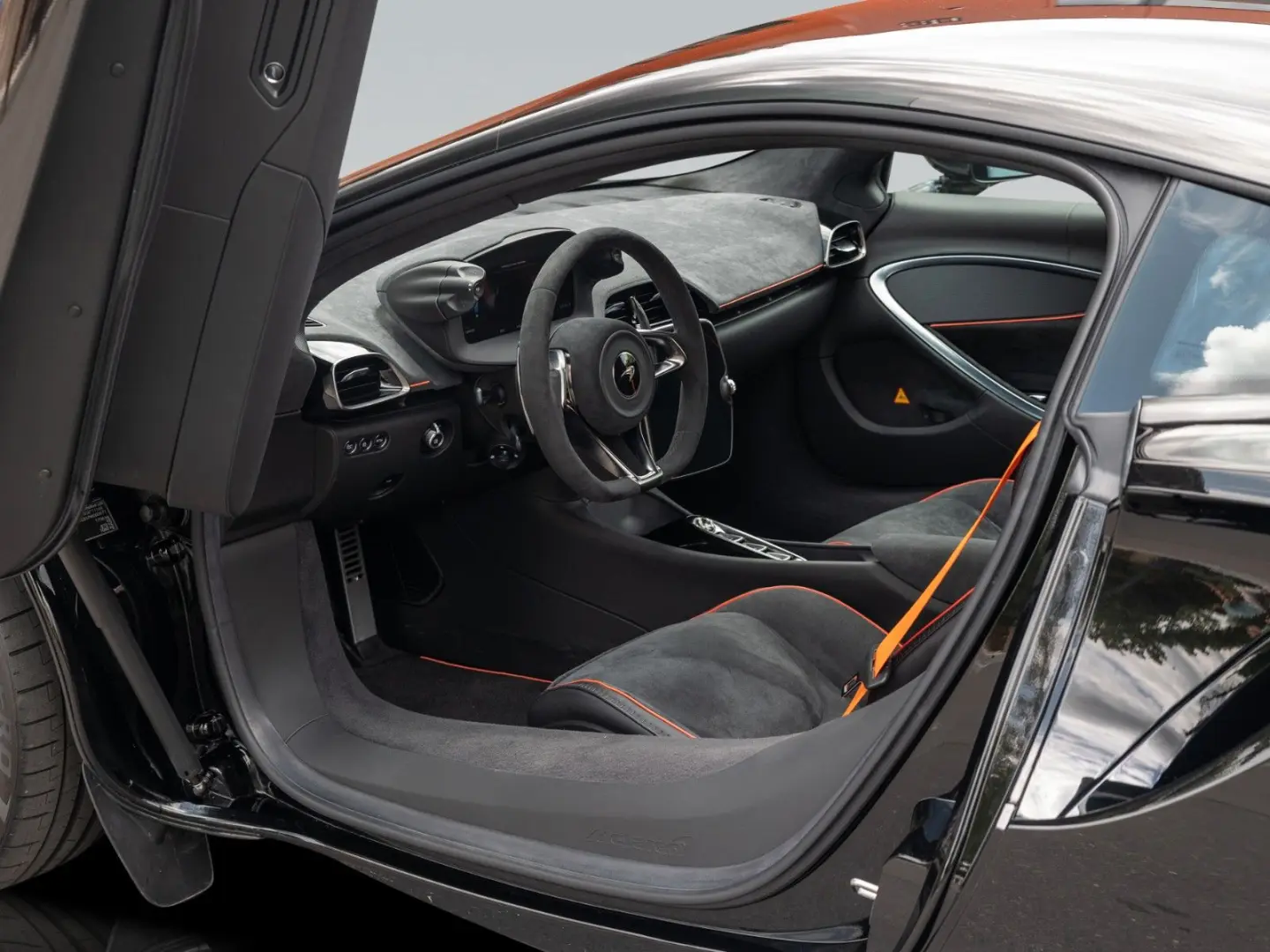 Artura   Performance   Heated Comfort Seats