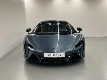 Artura