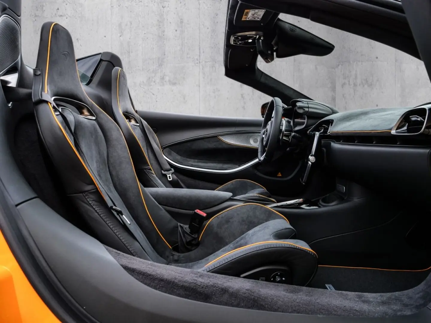 Artura Spider Performance  Sport Exh  Techn.Pack