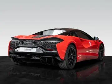 Artura Coupé   Vermillon Red   Carbon Interior
