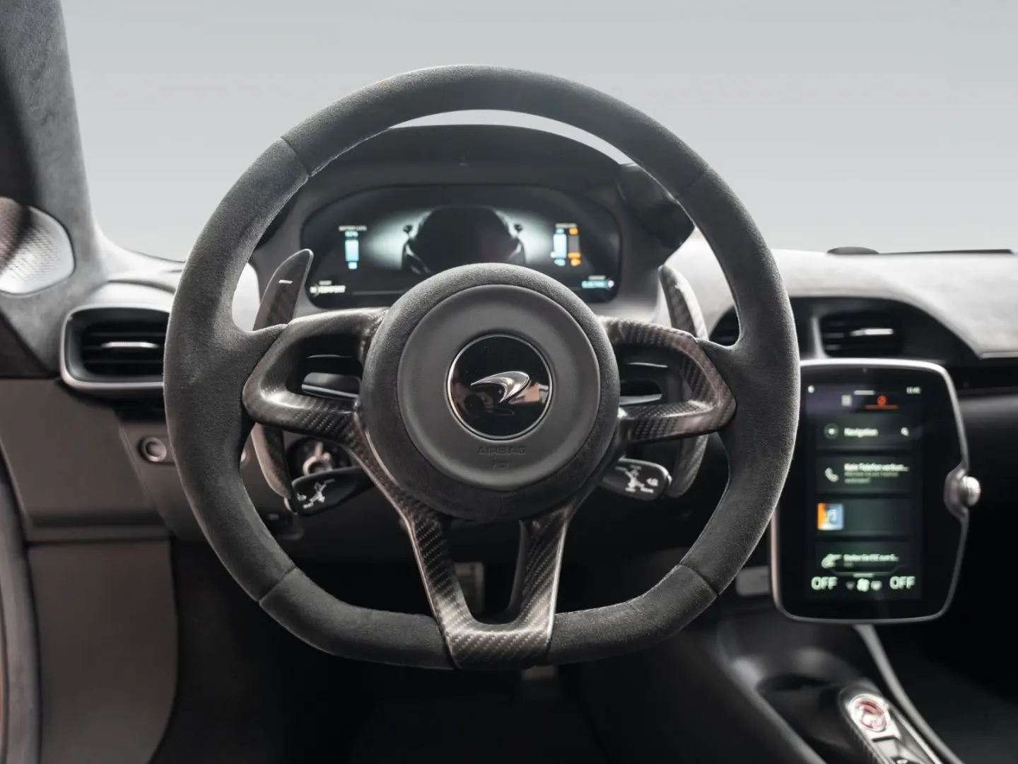 Artura Coupé   Vermillon Red   Carbon Interior