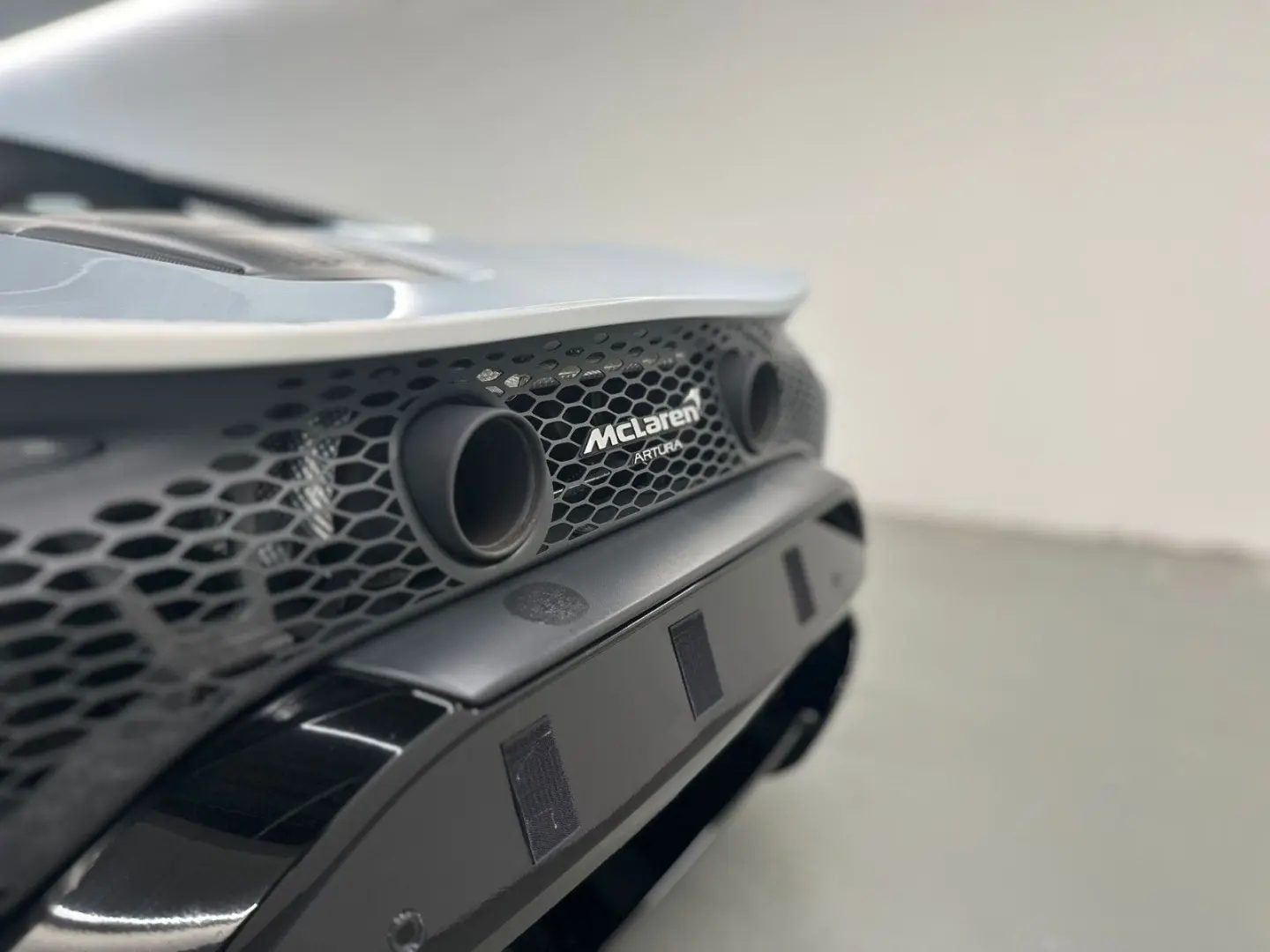 Artura   Ice Silver   Carbon Fibre Interior