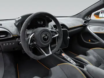 ARTURA Spider   ClubSport Seats   Carbon