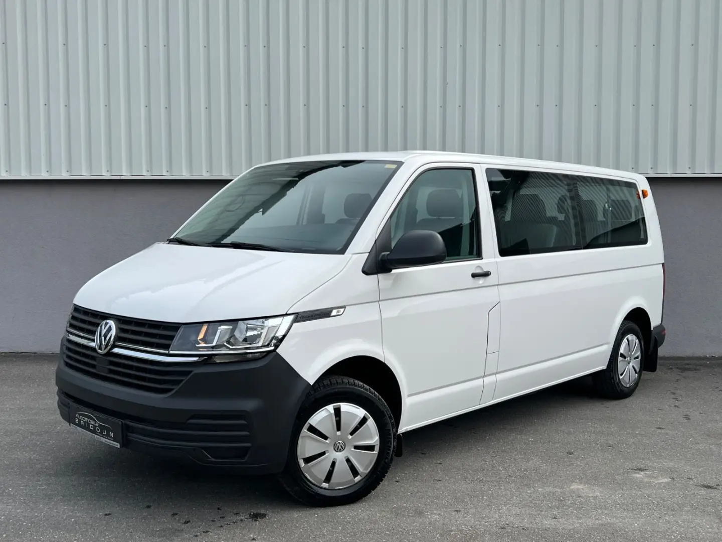 T6 Transporter  LANG 9SITZE KLIMA COC