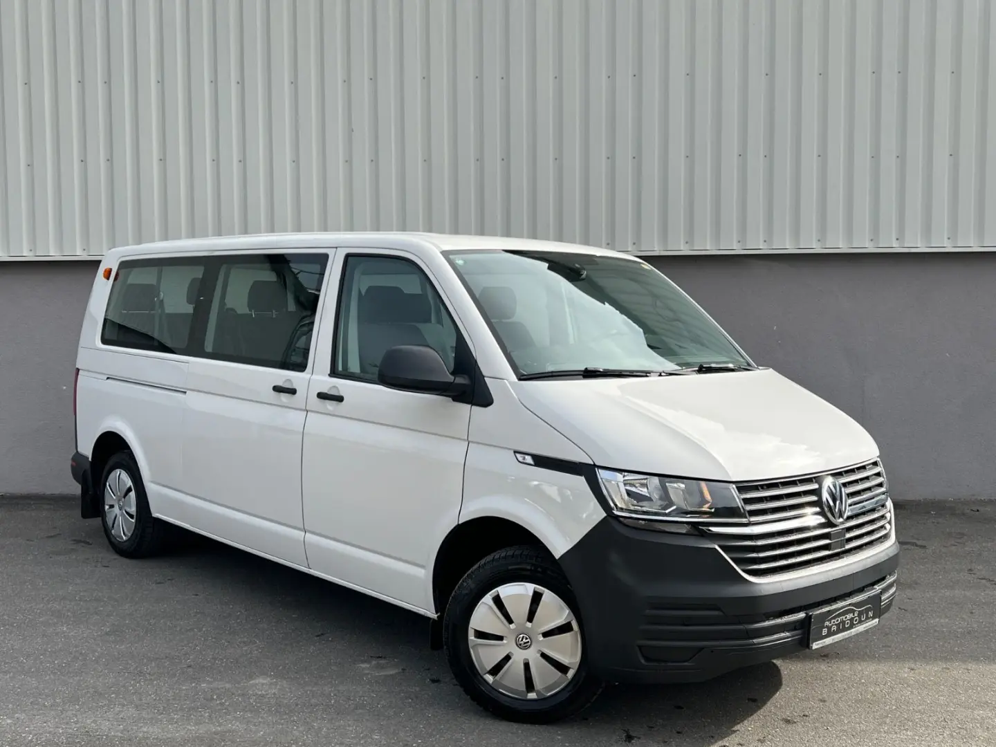 T6 Transporter  LANG 9SITZE KLIMA COC