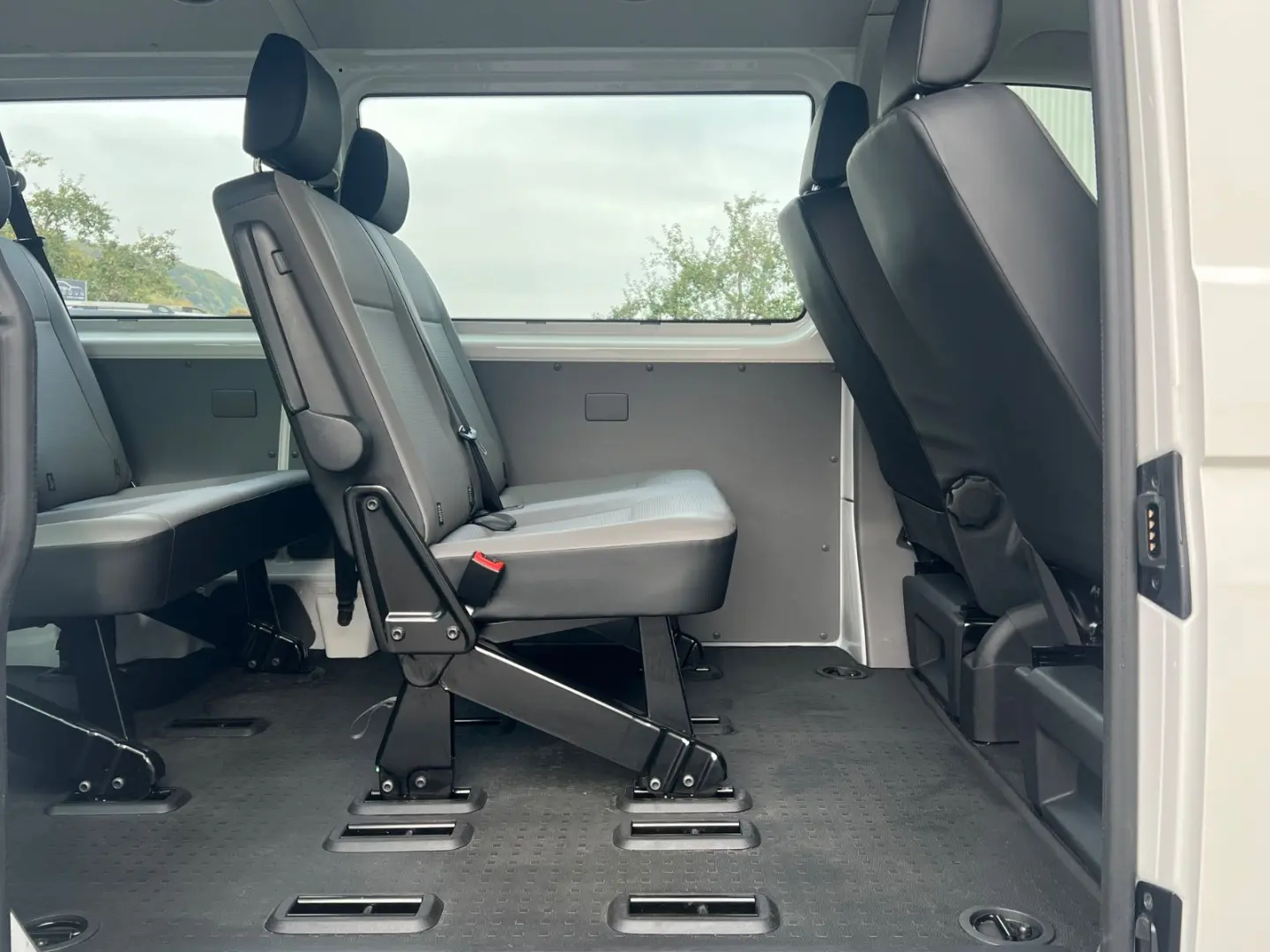 T6 Transporter  LANG 9SITZE KLIMA COC