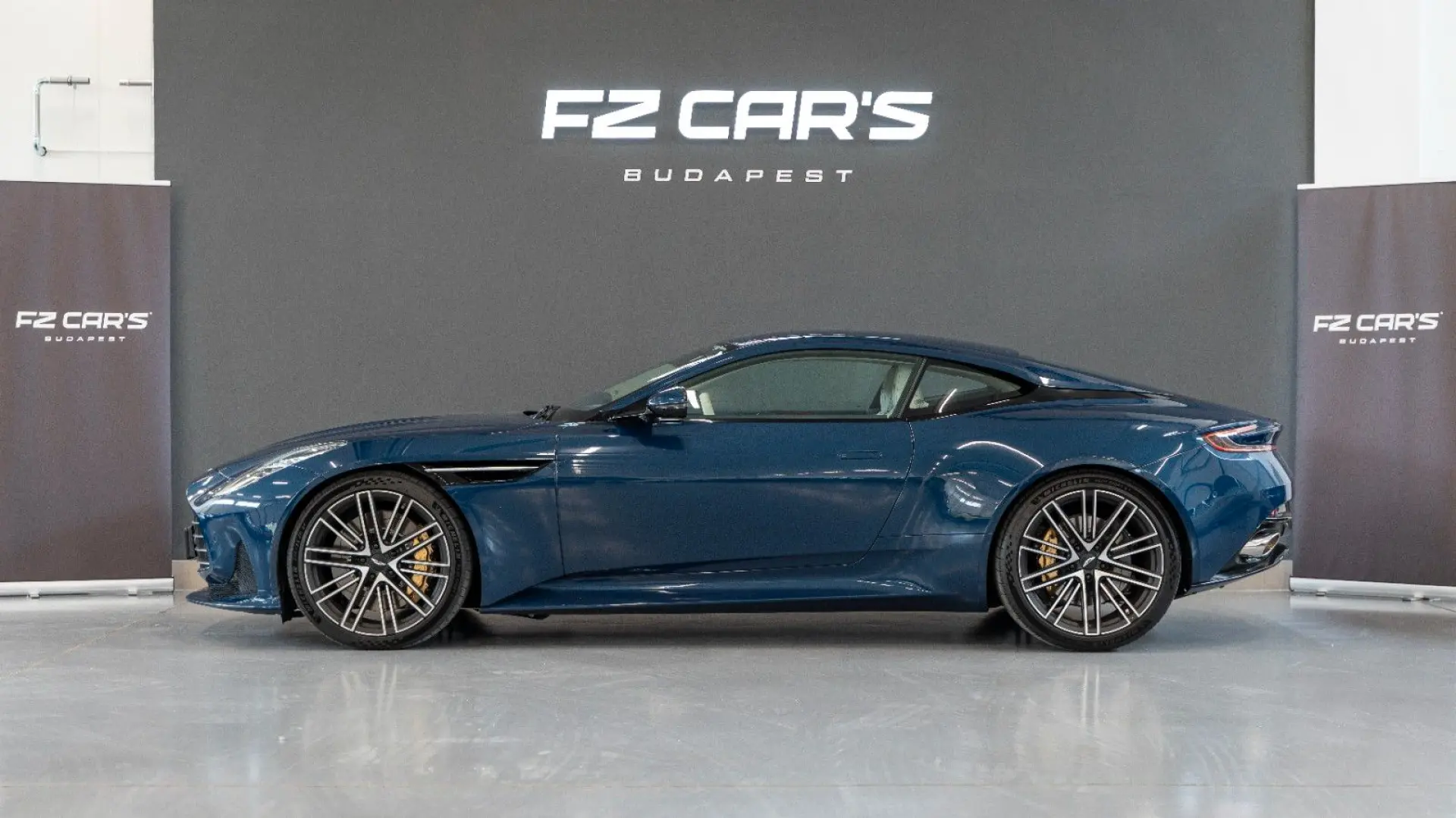 DB12 4.0 V8
