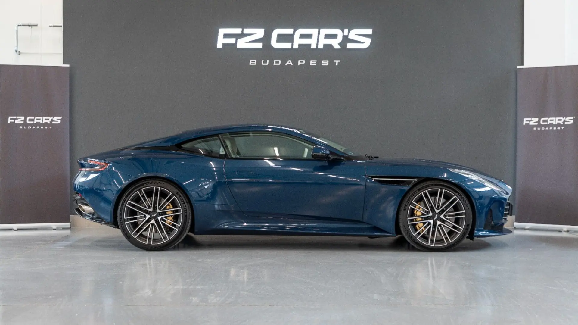DB12 4.0 V8